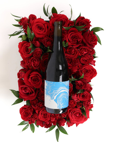 Gift Crate, Red Roses, Wine